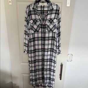 Cloth & stone for anthropologie Black and White Plaid Long Sleeve Dress, medium